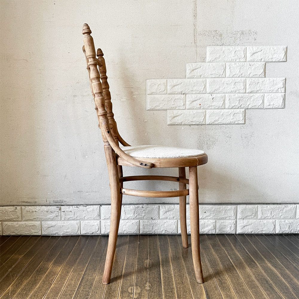 ヨーロピアンビンテージ European Vintage ベントウッドチェア ダイニングチェア スピンドルバック ファブリック座面 krank marcello購入品 ◎