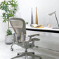 ハーマンミラー Herman Miller アーロンチェア リマスタード フル装備 Bサイズ ミネラル ポスチャーフィットSL デスクチェア オフィスチェア ビル・スタンフ ＆ ドン・チャドウィック ●