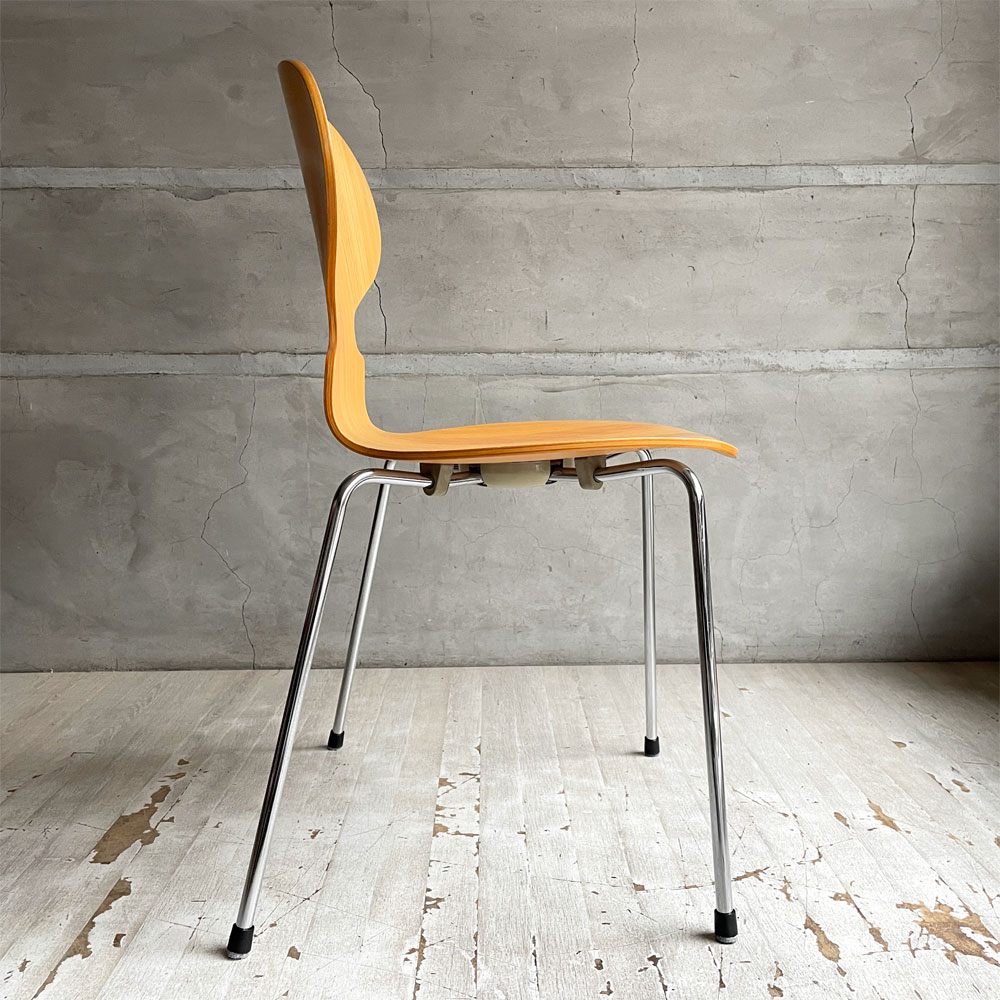 フリッツハンセン Fritz Hansen 3101 アリンコチェア アントチェア 4本脚 ナチュラルビーチ ラッカー仕上げ フェルトグライズ アルネ・ヤコブセン B ♪