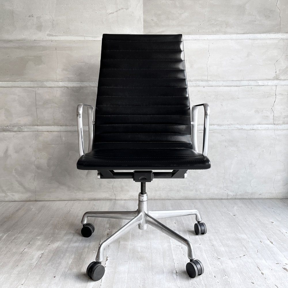ハーマンミラー Herman Miller アルミナムグループ エグゼクティブチェア ハイバック レザーシート 本革 ブラック 5本脚 C&Rイームズ ミッドセンチュリー ♪