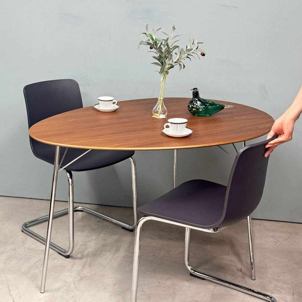 フリッツハンセン Fritz Hansen エッグテーブル EGG ダイニングテーブル 3603 ウォールナット 115cm アルネ・ヤコブセン 美品 ◎