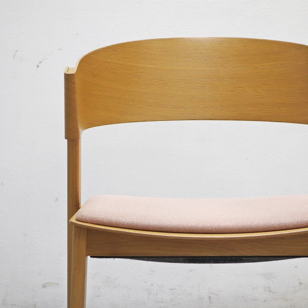 ムート muuto カバーサイドチェア Cover Side Chair ダイニングチェア スタッキング オーク材 布座 クヴァドラ生地 トーマス・ベンゼン ピンク B ●