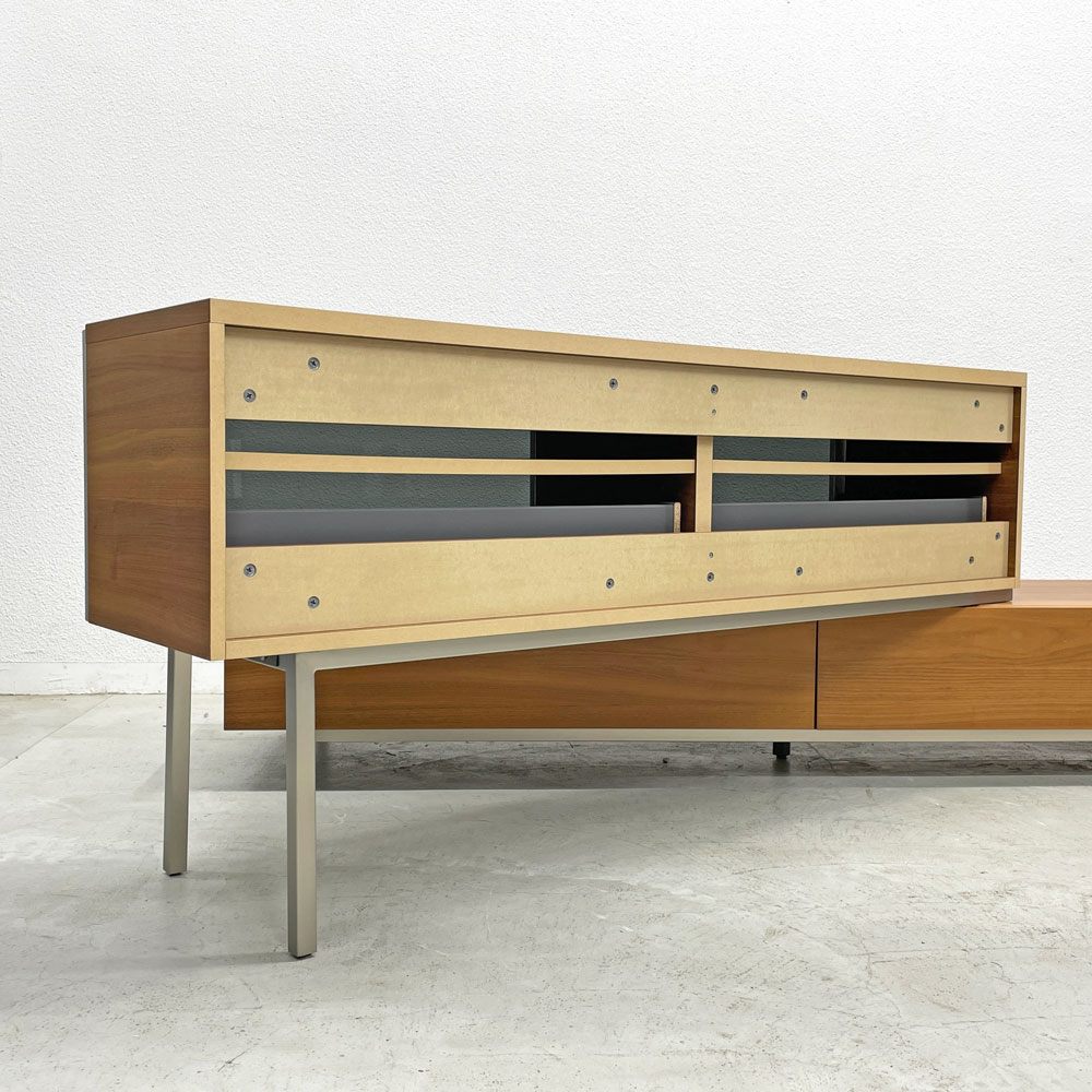 ボーコンセプト BoConcept ボラーニ Volani AVボード テレビボード スライド式 ウォールナット材 モダン ナチュラル 〓