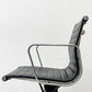 ハーマンミラー Herman Miller アルミナムグループ マネジメントチェア 本革 ブラック 5本脚 ガス圧昇降式 キャスター付 C&R イームズ B ●