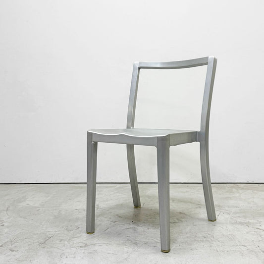 エメコ emeco アイコンチェア ICON CHAIR フィリップ・スタルク Philippe Starck デザイン アルミニウム 光沢なし 米国 定価￥138,600-●
