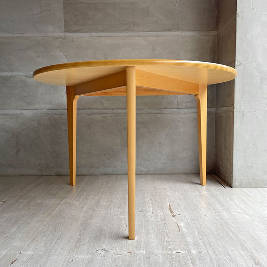 イデー IDEE ダイニングテーブル DC ナチュラル DINING TABLE DC Natural ラウンド ブナ材 天板 3本脚 長大作 ♪