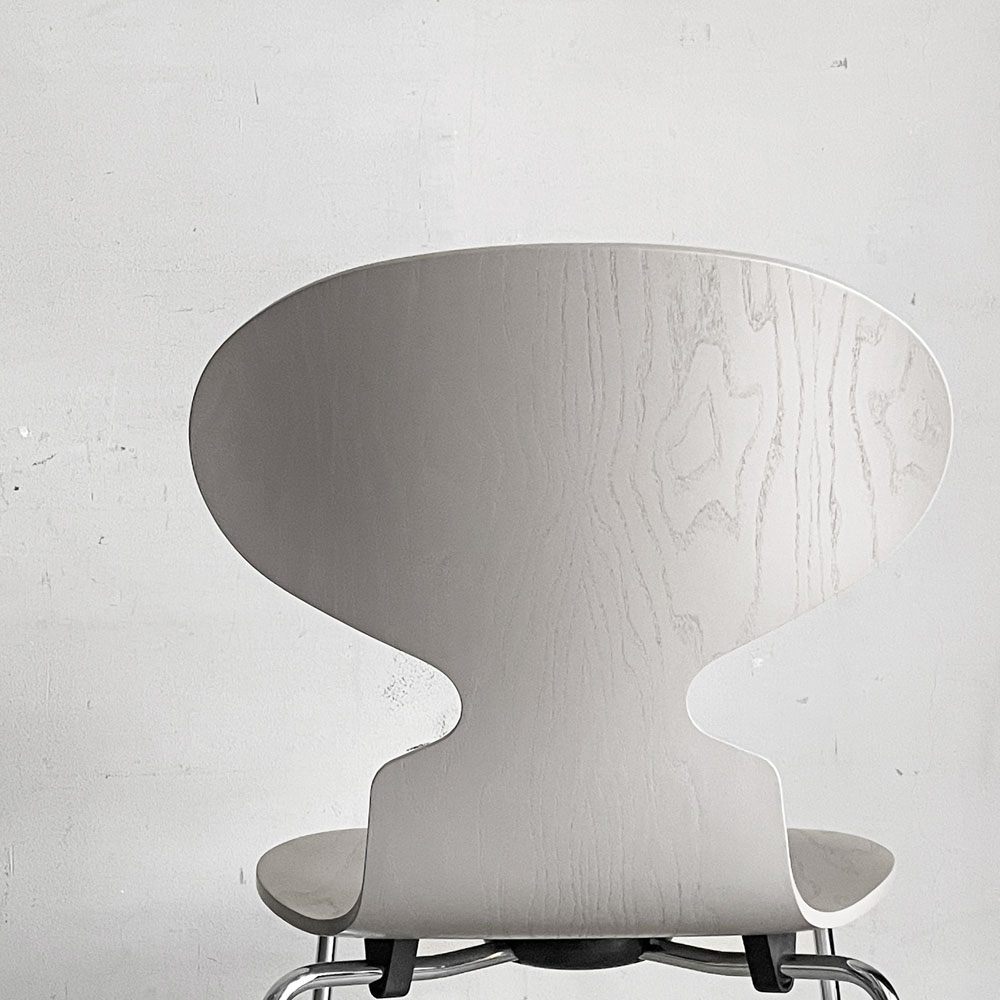 フリッツハンセン Fritz Hansen アントチェア ANT CHAIR 4本脚 ディープクレイ カラードアッシュ アルネ・ヤコブセン デンマーク 美品 ■