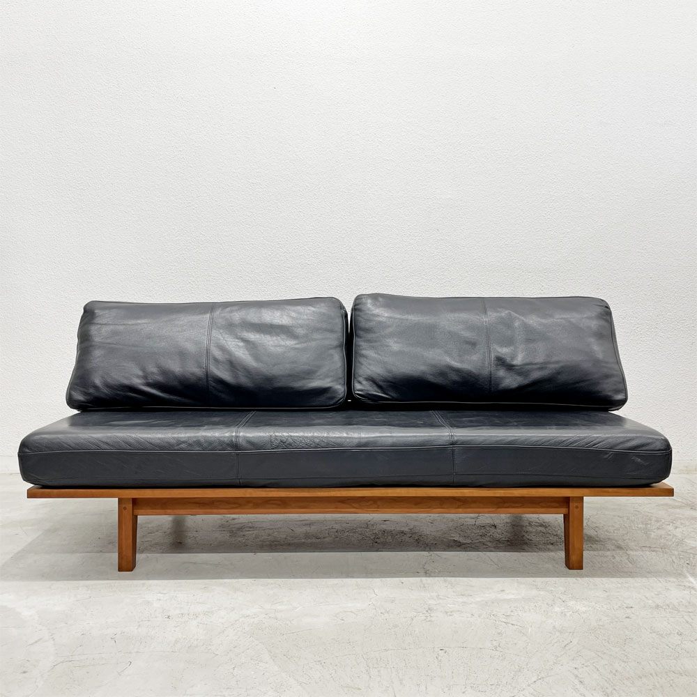 マスターウォール MASTERWAL リッツ RITZ 3Pソファ 3人掛け ウォールナット無垢材 本革シート W180cm アカセ木工 〓