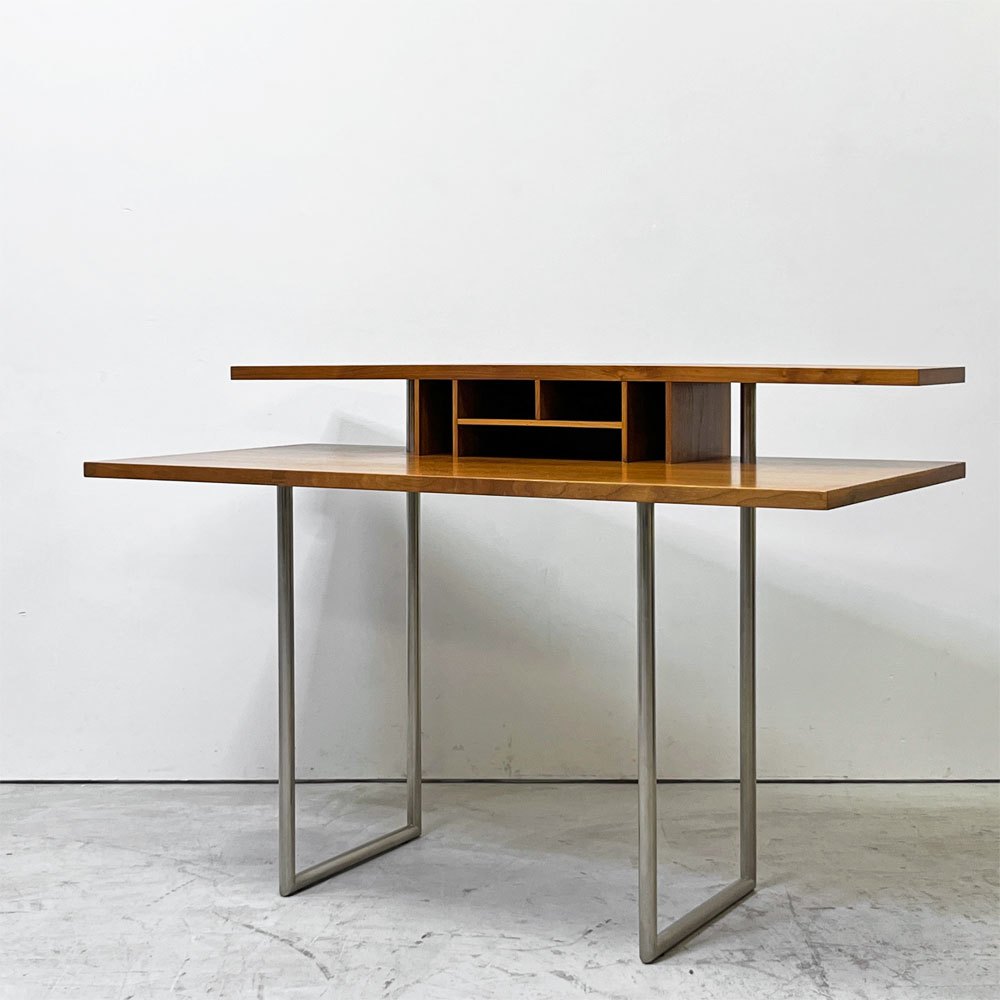 ザ・コンランショップ THE CONRAN SHOP アイリーンデスク EILEEN ウォールナット材 収納棚付 スチール脚 モダンデザイン ●