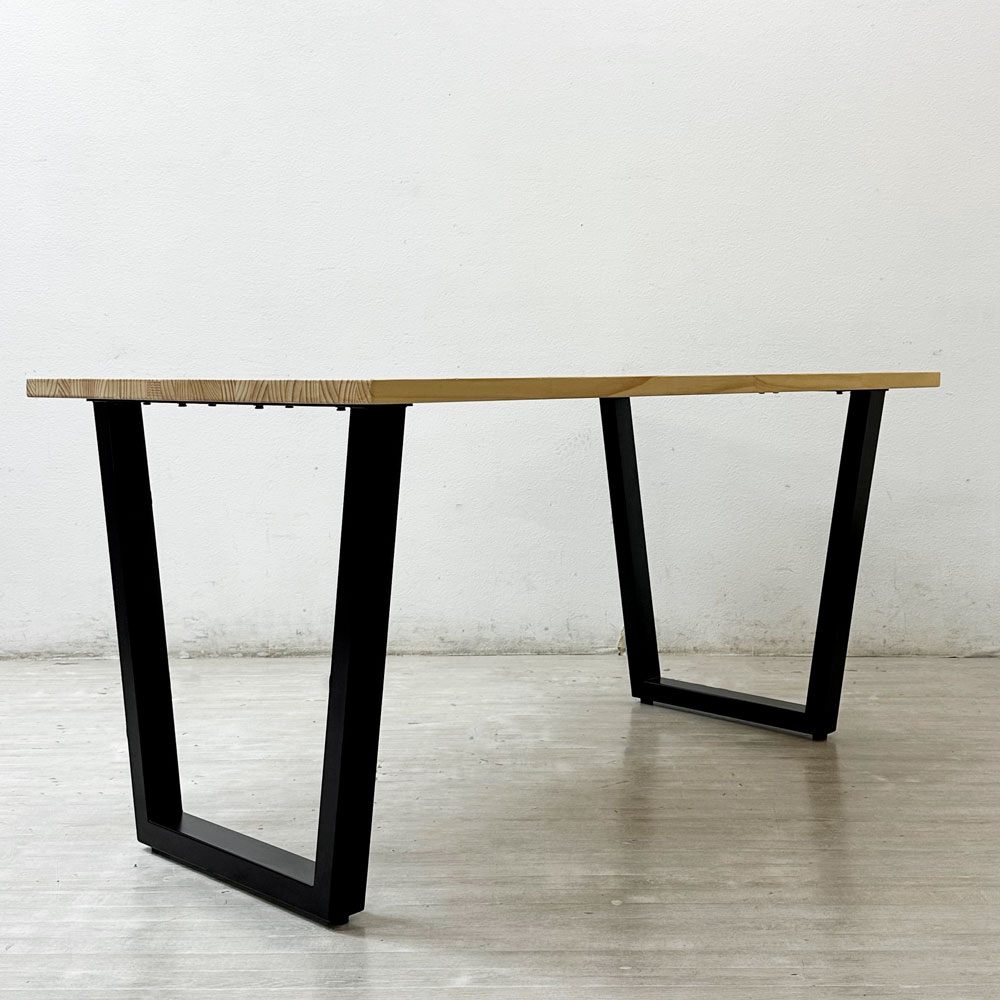 かなでもの KANADEMONO ザ・テーブル THE TABLE デスク W140xD80cm ラバーウッド スクエア脚 ●