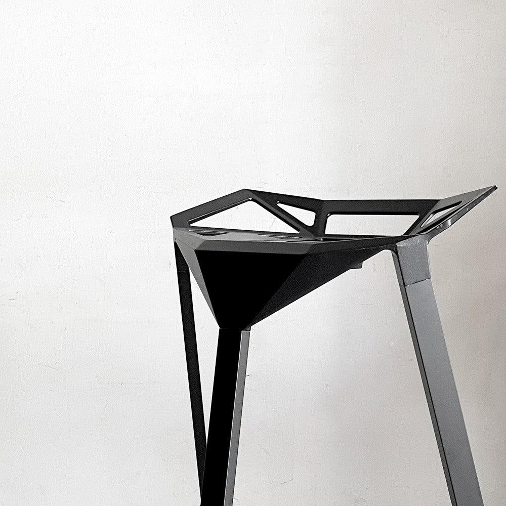 マジス MAGIS スツールワン STOOL_ONE カウンターチェア スタッキングチェア ブラック 77cm コンスタンチン・グルチッチ イタリア B ■