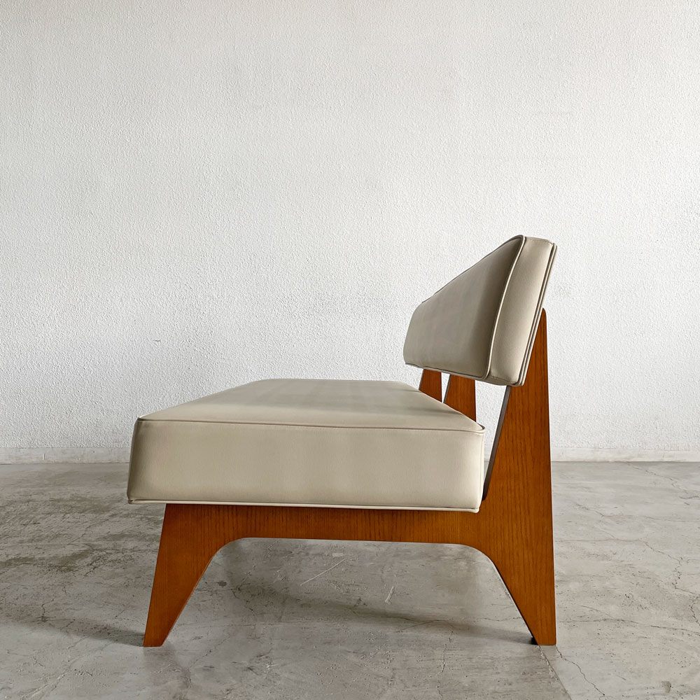 イデー IDEE ソリッドベンチ SOLID BENCH 2人掛けソファ 長椅子 W150cm ビニールレザー クリーム系 アッシュ材フレーム 受注生産品 定価￥199,900-以上 〓