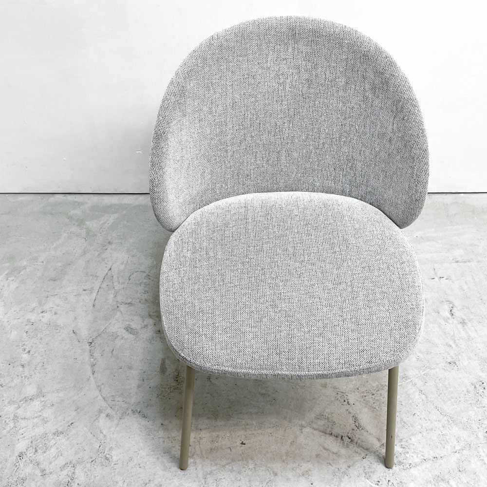 ボーコンセプト BoConcept プリンストン Princeton ダイニングチェア ライトグレー ファブリック メタル脚 マットアッシュグレーラッカー仕上げ B ●