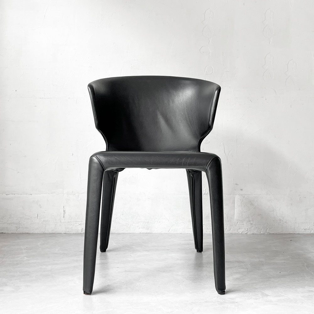 カッシーナ Cassina オラ 367 HOLA アームチェア 本革 ハンス・ウェッツスタイン モダン イタリア 定価￥429.000- ★