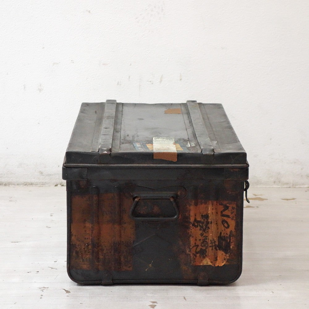 ビンテージ Vintage スチール トランクケース 収納ボックス インダストリアルデザイン 店舗什器 ●