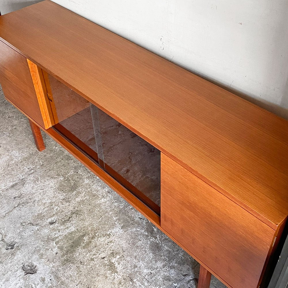 ジャパンビンテージ Japan vintage チーク材 W180cm サイドボード キャビネット スモーク ガラス戸 和モダン 北欧スタイル ■