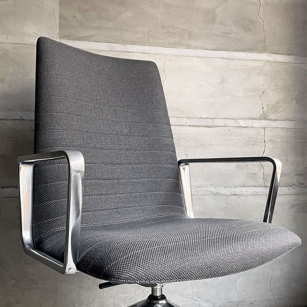 アンドリューワールド Andreu World フレックス エグゼクティブ Flex Executive インターミディエイトバック アームチェア デスクチェア アルミ キャスターベース ガス圧昇降 参考価格 ¥295,460- ♪