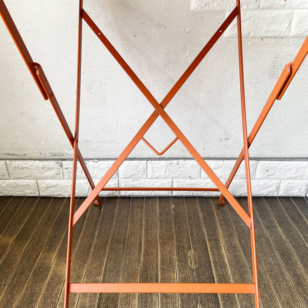 フェルモブ Fermob ビストロ BISTRO スクエアテーブル SQUARE TABLE 57 ガーデンテーブル キャンディオレンジ 折りたたみ フランス 廃番カラー ◎
