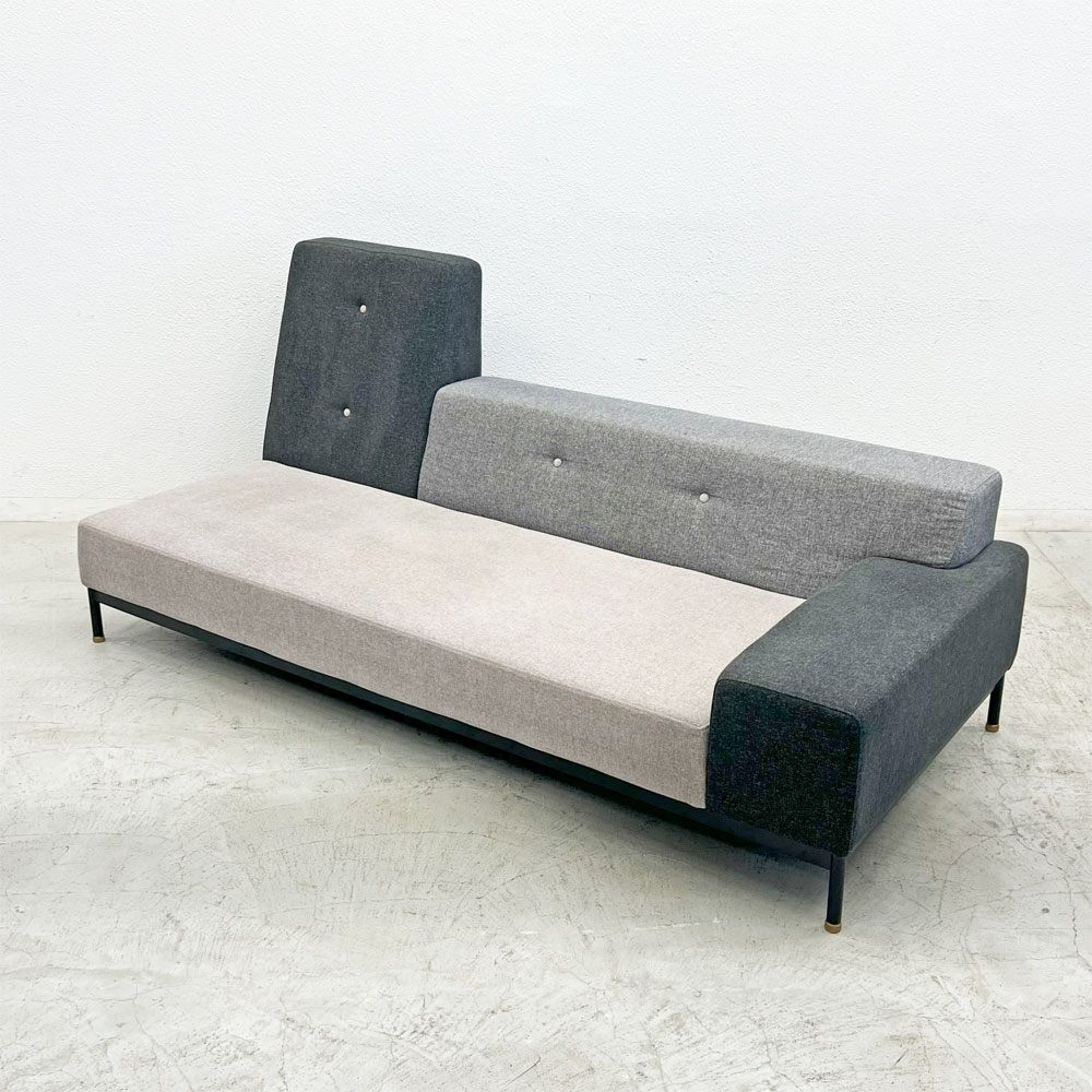 クラッシュゲート CRASH GATE コンフォーム COMFORM テット ソファ TET SOFA 2.5p 関家具 グレー 〓
