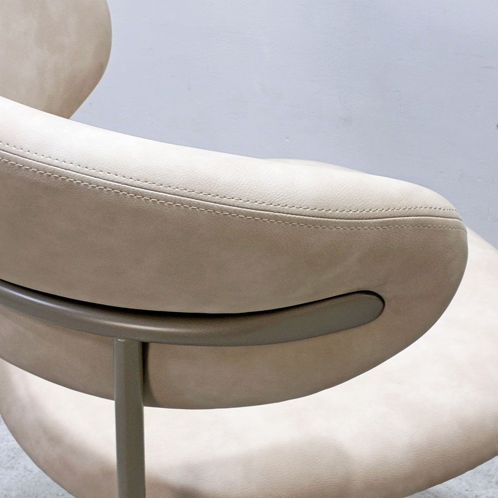 カリガリス Calligaris オレアンドロ OLEANDRO ダイニングチェア 合皮レザー イタリア製 2025年製 ●