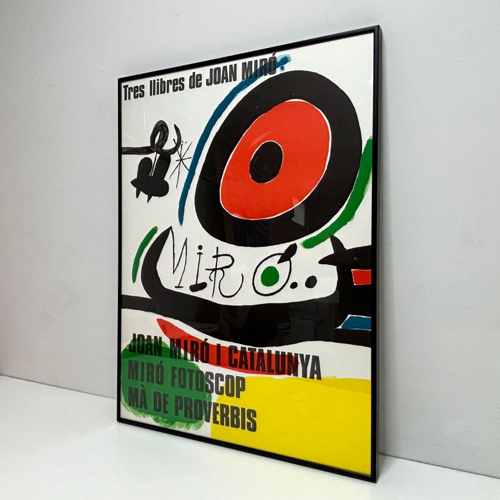 ジョアン・ミロ Tres llibres de JOAN MIRÓ 1970 限定5枚 リトグラフ アートフレーム ポスター  56.5×77cm 額装品 ●