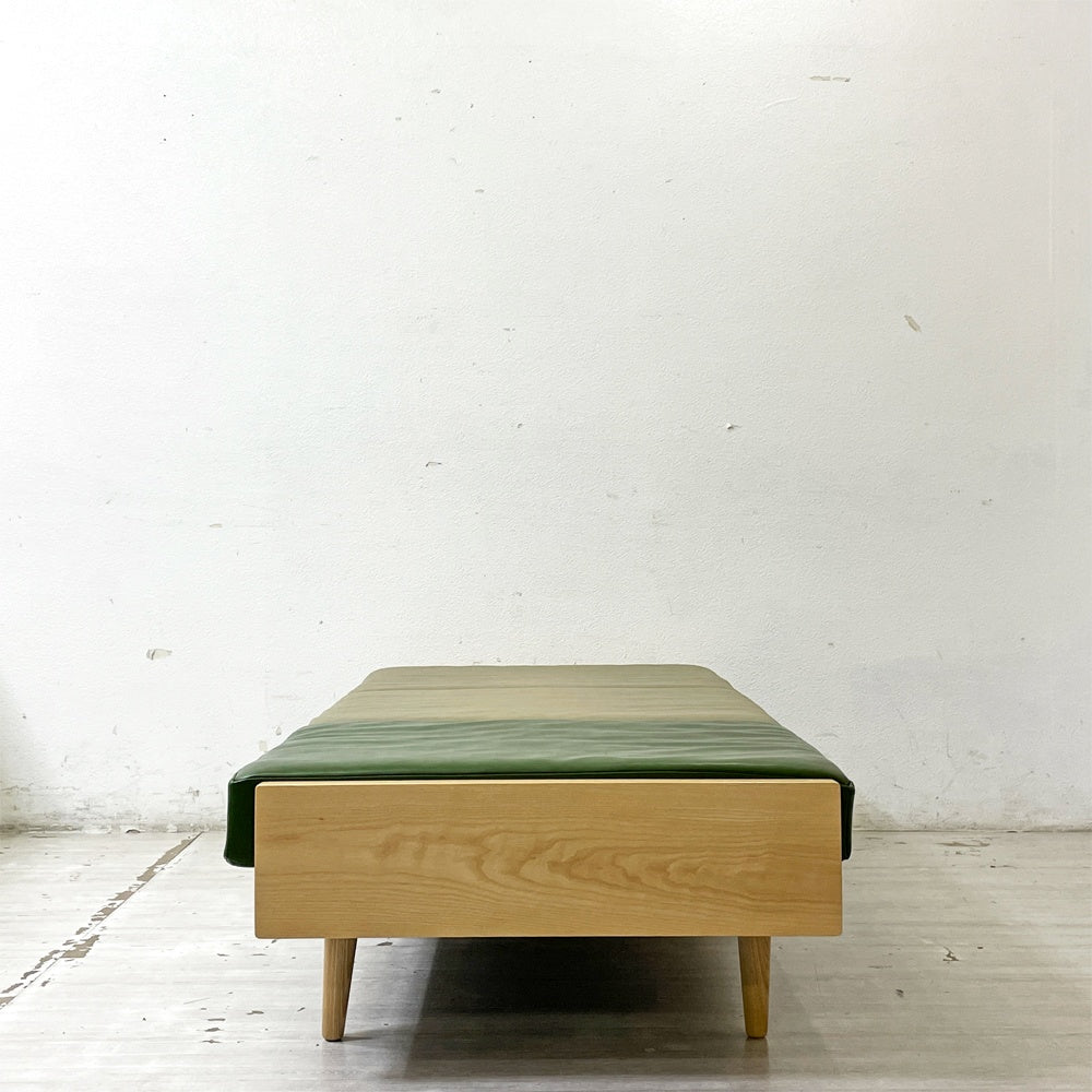 グラフ graf × 相合家具 SOGO デイベッドベンチ Day bed bench ホワイトアッシュ材 レザー w171cm ●