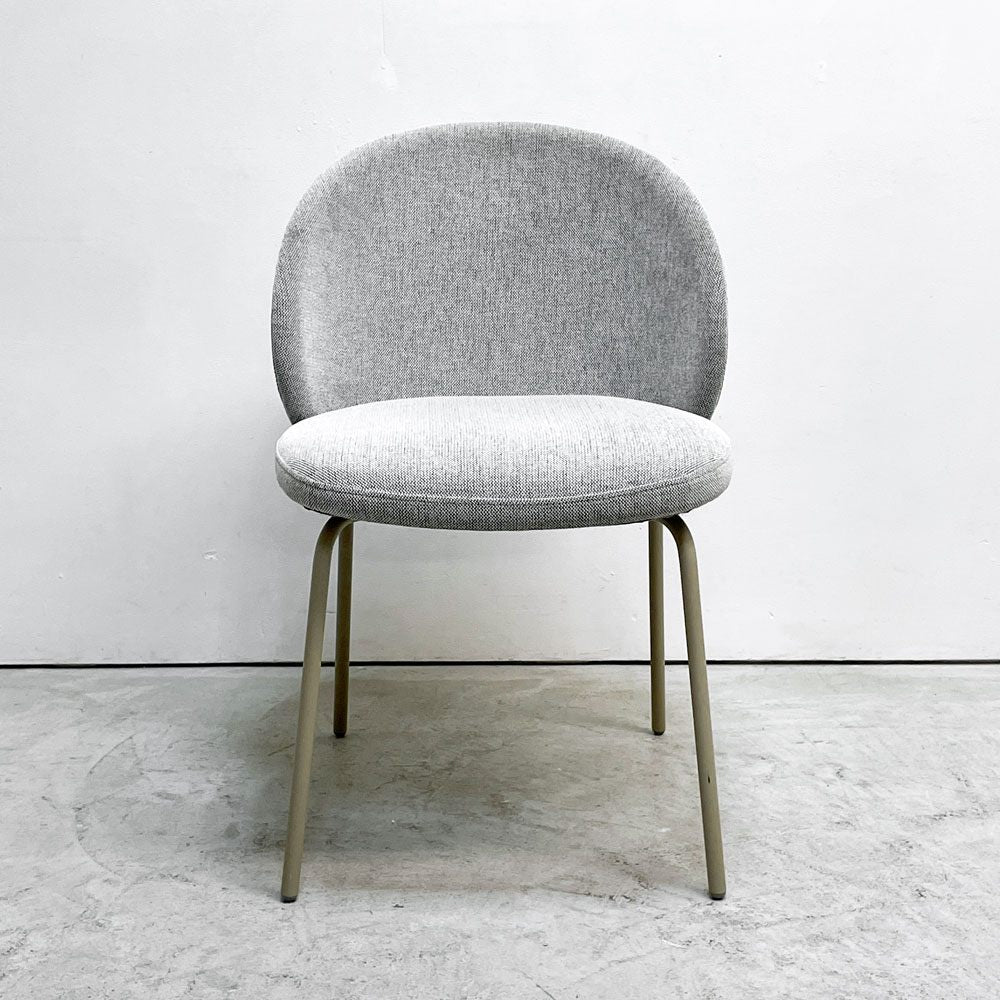 ボーコンセプト BoConcept プリンストン Princeton ダイニングチェア ライトグレー ファブリック メタル脚 マットアッシュグレーラッカー仕上げ B ●