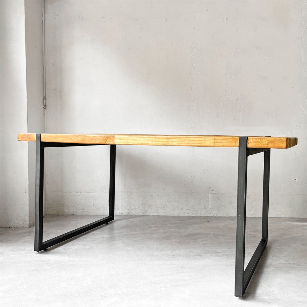 ディーボディ d-Bodhi セレベス CELEBES ダイニングテーブル チーク古材 W160cm インダストリアルデザイン 廃番 参考価格￥162,800- ★