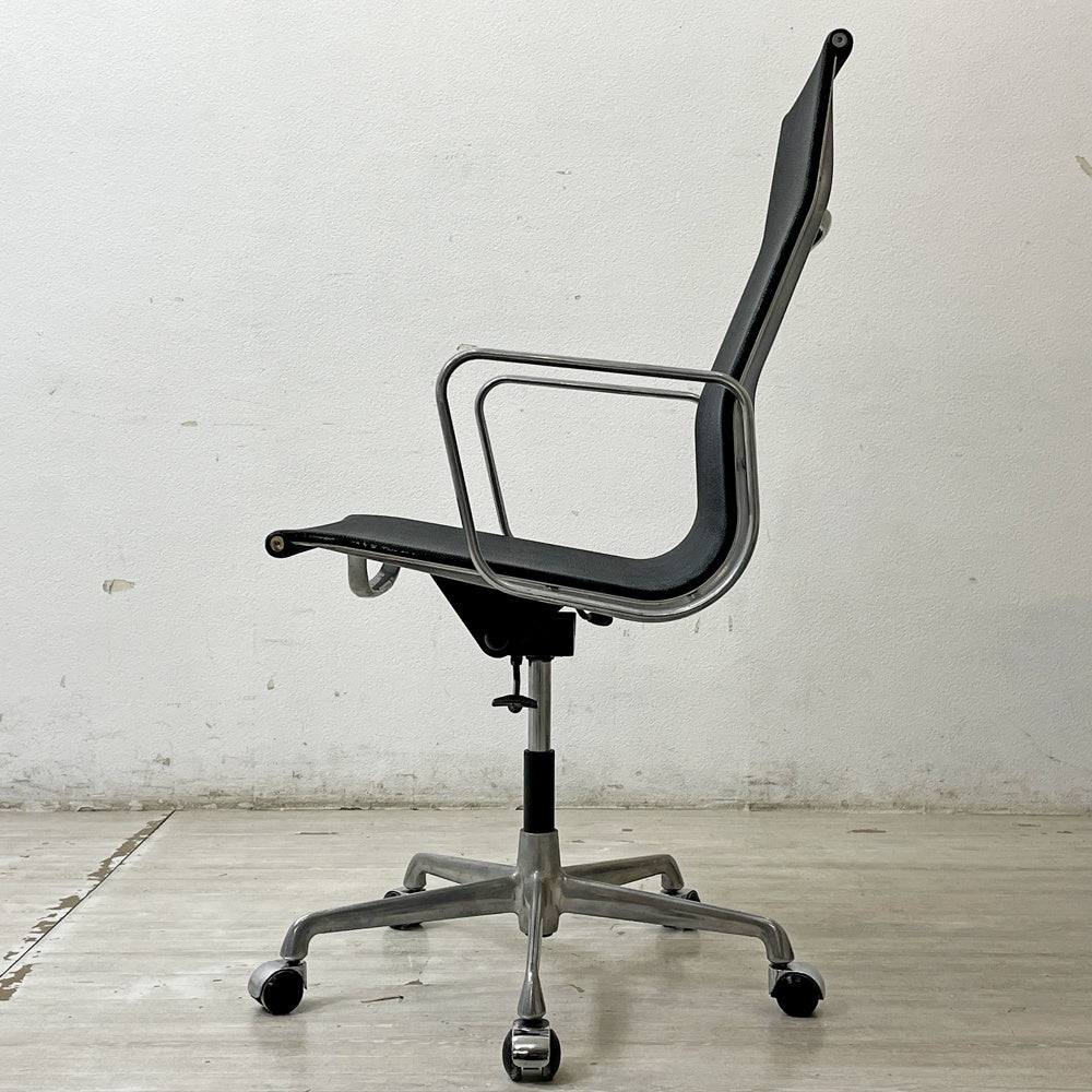 アイシーエフ ICF アルミナムグループ マネジメントチェア ハイバック メッシュシート キャスターベース イタリア イームズ C&R Eames ●