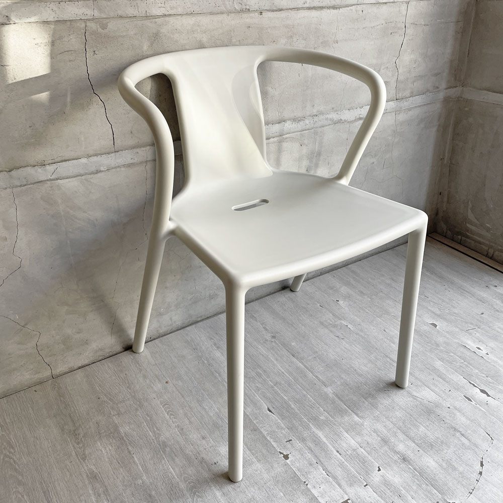 マジス MAGIS エアアームチェア AIR-ARM CHAIR ダイニングチェア ホワイト ジャスパー・モリソン Jasper Morrison スタッキング イタリア 定価￥34,100- ♪
