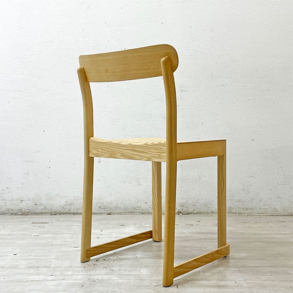 アルテック artek アトリエ チェア Atelier chair ダイニングチェア アッシュ材 ナチュラル ラッカー仕上 タフ スタジオ TAF Studio スウェーデン 北欧家具 ●