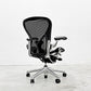 ハーマンミラー Herman Miller アーロンチェア Bサイズ ポスチャーフィット クラシックカーボンメッシュ ポリッシュドアルミベース ビル・スタンフ ＆ ドン・チャドウィック 〓