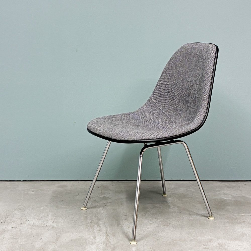 ハーマンミラー Herman Miller モダンファニチャーセールス サイドシェルチェア アプホルスター 張替え済み Hベース C&Rイームズ ◎