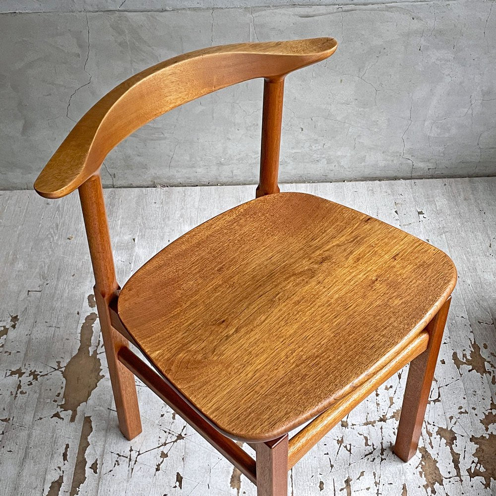 プレインズ PLAINS ダイニングチェア 肘のせつき 座繰り加工 無垢材 天然木 クラフト家具 八ヶ岳 A ♪