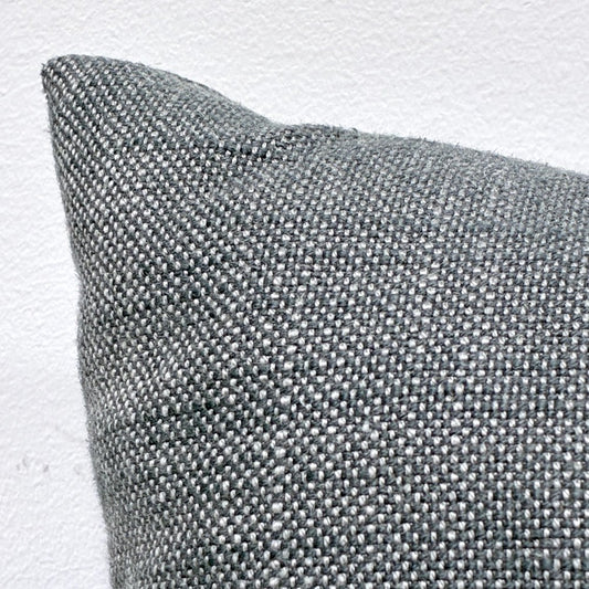 アイラーセン eilersen クロス CROSS フェザークッション ファブリック レーヨン グレー系 ACTUS取り扱い 50×50cm ●