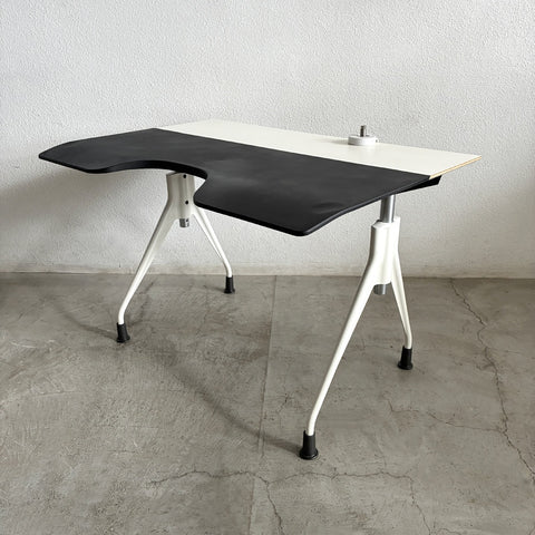 ハーマンミラー｜Herman Miller