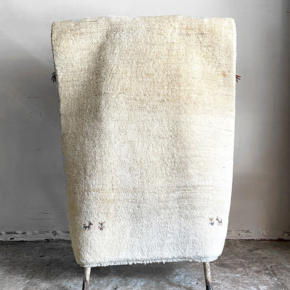 手縫い ギャッベ gabbeh 絨毯 ラグ カーペット アイボリー 145×86cm 鹿モチーフ ■