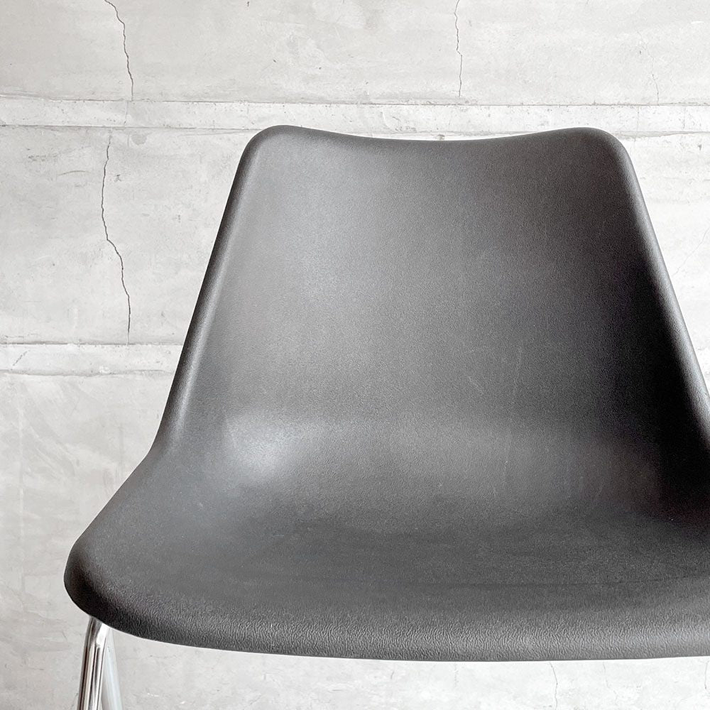 ヒリー HILLE ポリサイドチェア POLYSIDE CHAIR ロビン・デイ ROBIN DAY クローム Chrome ブラック イギリス ♪