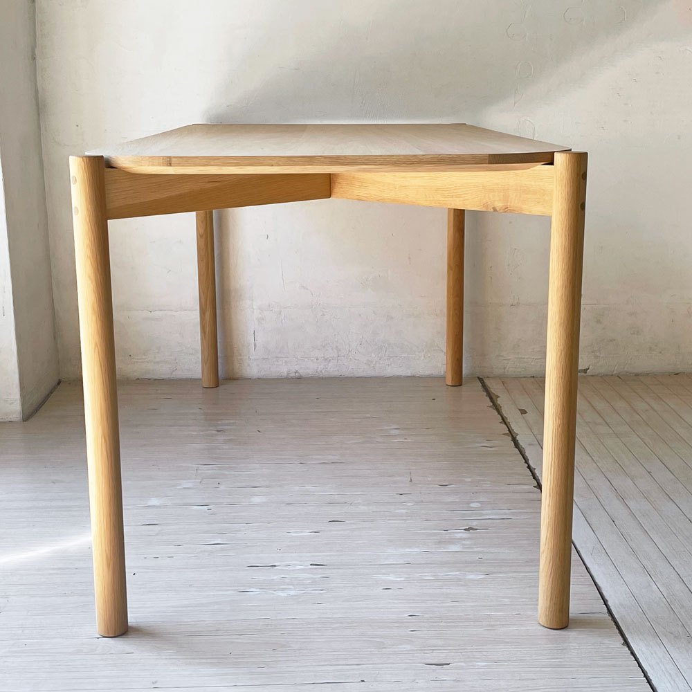 カリモクニュースタンダード Karimoku キャストール ダイニングテーブル CASTOR TABLE 150 国産ナラ材 ピュアオークカラー 定価￥145,200- 美品 ★