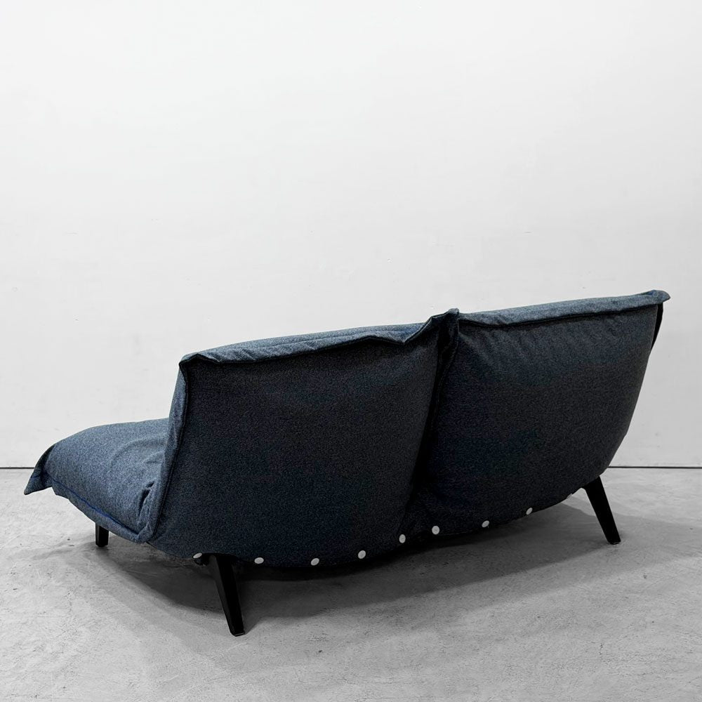 リーンロゼ ligne roset カラン CALIN 2シーターソファ ブルー系 ファブリック ウッドレッグ W167cm イージーカバー付き 定価￥404,800～ ●