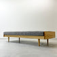 グラフ graf × 相合家具 SOGO adシリーズ デイベッドベンチ Day bed bench ホワイトアッシュ材 グレー系 ファブリック W171cm ●