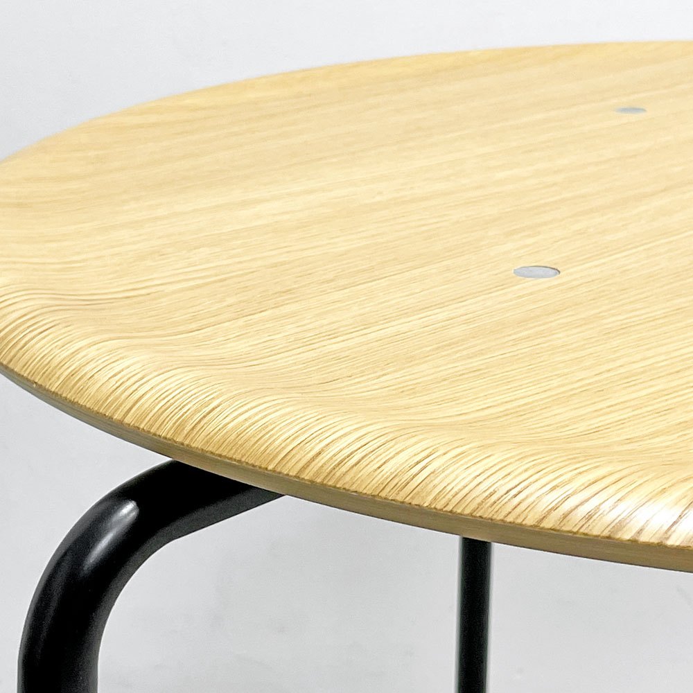エンゲルブレヒト Engelbrechts ケヴィ KEVI 2010 ダイニングテーブル オーク材 プライウッド カフェテーブル 70cm 3本脚 ヨルゲン・ラスムッセン デンマーク 未使用品 A ●