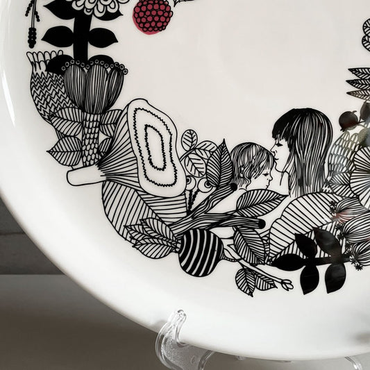 マリメッコ marimekko シイルトラプータルハ Siirtolapuutarha プラター 33cm マイヤ・ロウエカリ Maija Louekari 北欧食器 ♪
