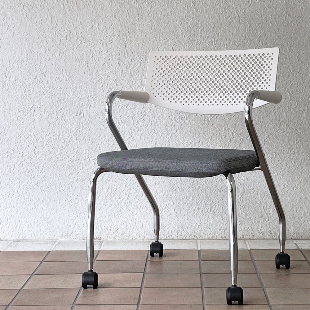 ヴィトラ vitra ビザロール Visaroll デスクチェア ミーティングチェア キャスターベース スタッキング アントニオ・チッテリオ B ◇
