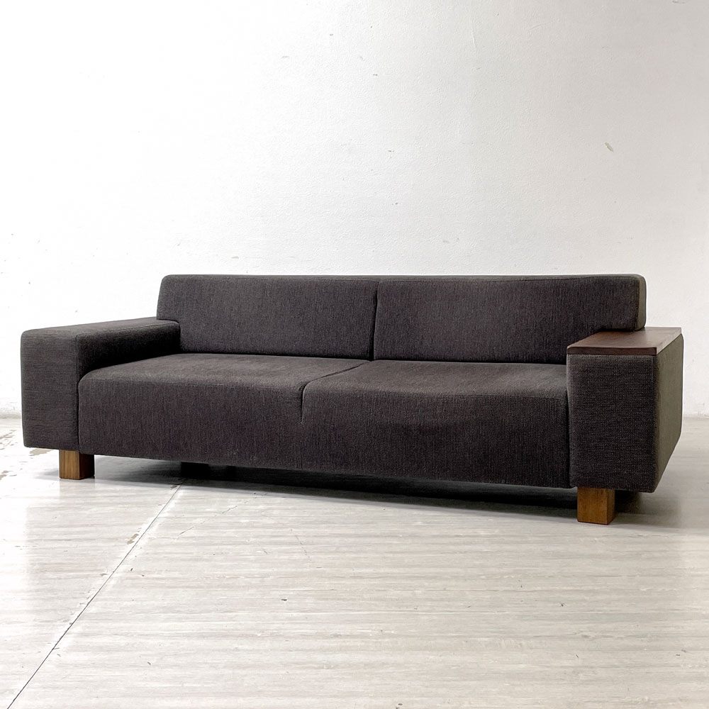 フランネルソファ FLANNEL SOFA ブリック BRICK 3Pソファ ファブリック ウォールナット無垢材 木肘付き ●