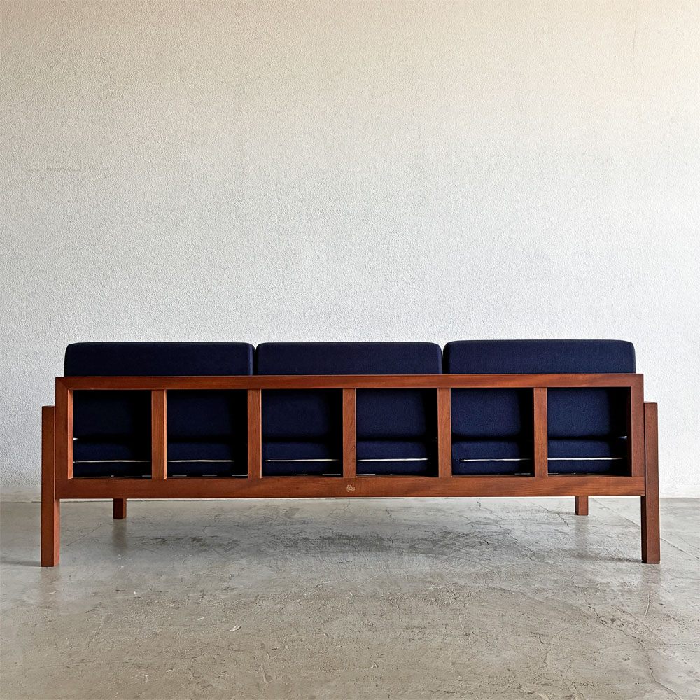 ジャクソンファニチャー Jackson Furniture チーク材 3シーターソファ 3人掛け W207cm ファブリック ネイビー系 座面ウレタン交換＆カバー張替済 USビンテージ 〓