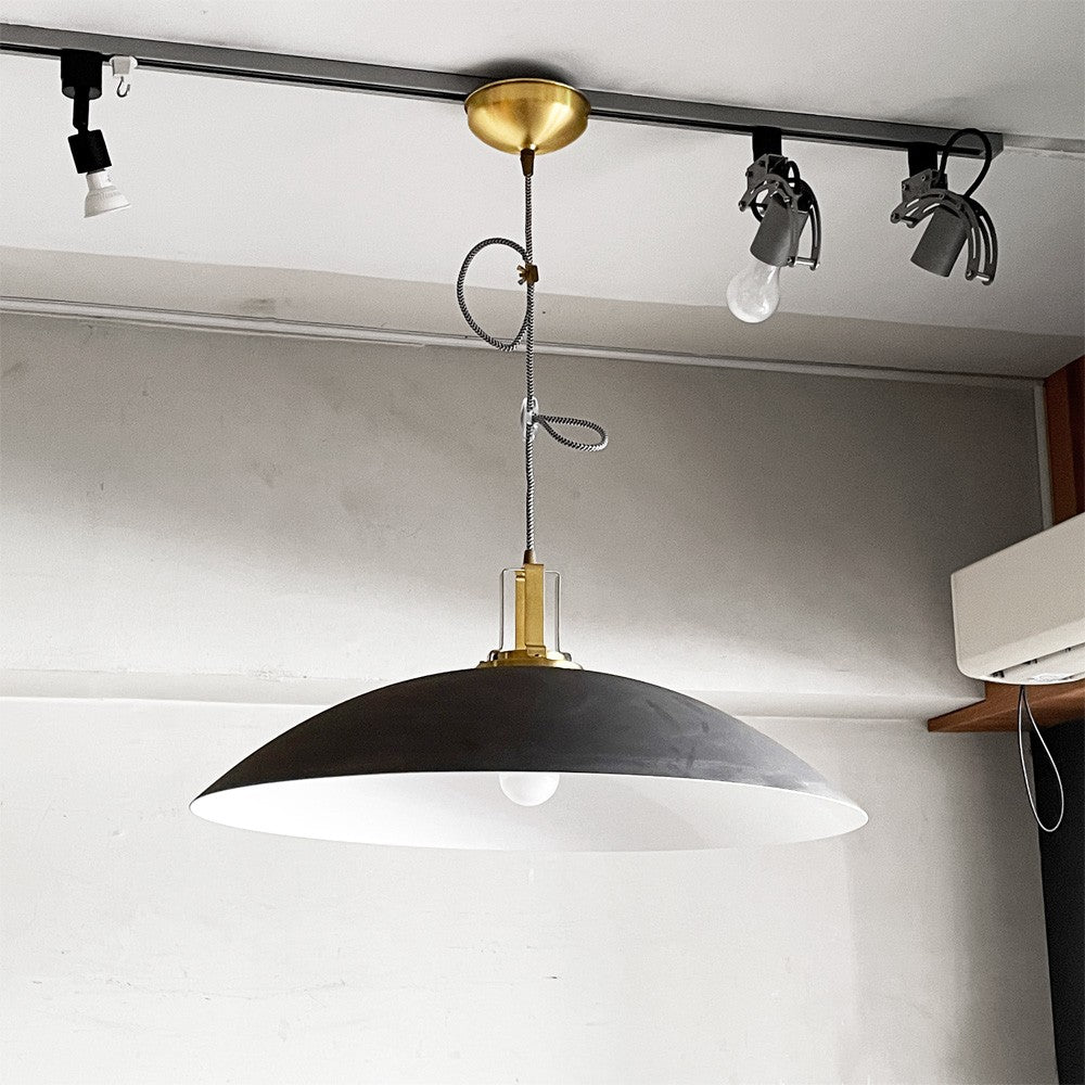 アートワークスタジオ ART WORK STUDIO マンデーペンダント Monday-pendant ペンダントライト アルミ製シェード 真鍮 Φ60cm インダストリアル モダン 定価￥45,100- ■