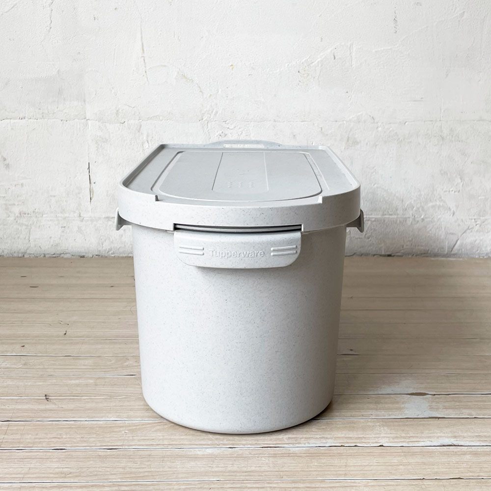 タッパーウェア Tupperware キッチンキーパー お米 10kg 密閉収納 2重蓋 保存容器 ライトストーングレー 廃盤 未使用品 ★