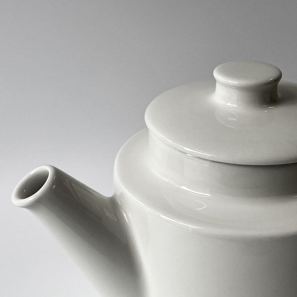 イッタラ iittala ティーマ TEEMA ティーポット ホワイト カイ・フランク Kaj Franck 耐熱 オーブン・レンジ可能 北欧食器 ◇