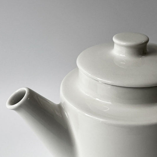 イッタラ iittala ティーマ TEEMA ティーポット ホワイト カイ・フランク Kaj Franck 耐熱 オーブン・レンジ可能 北欧食器 ◇